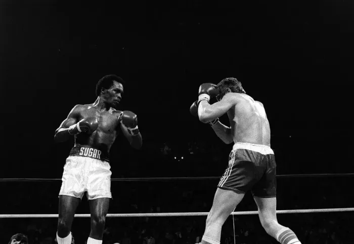 Framed Print : Dave Boy Green v Sugar Ray Leonard - Apr 1980 Dave Boy Framed Print : Dave Boy Green v Sugar Ray Leonard - Apr 1980 Dave Boy
