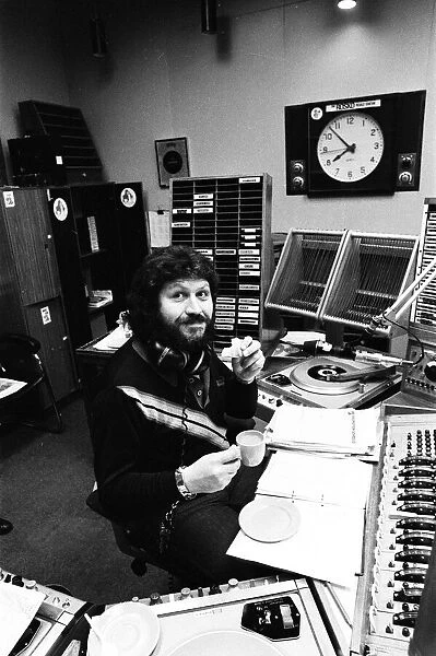 Dave Lee Travis DJ BBC Radio One Breakfast Show, 28th June 1978