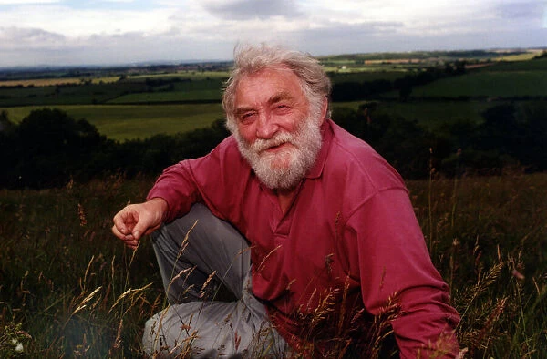 David Bellamy looks over the views at Cassop Vale Nature Reserve