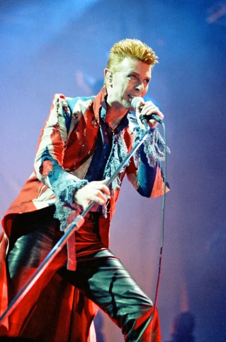 Framed Print : David Bowie live at The Phoenix Festival, Long Marston Airfield, Stratford-upon-Avon Framed Print : David Bowie live at The Phoenix Festival, Long Marston Airfield, Stratford-upon-Avon