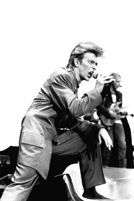Framed Print : David Bowie performing at Roker Park, Sunderland on 23rd June 1987 in his Glass Spider Framed Print : David Bowie performing at Roker Park, Sunderland on 23rd June 1987 in his Glass Spider