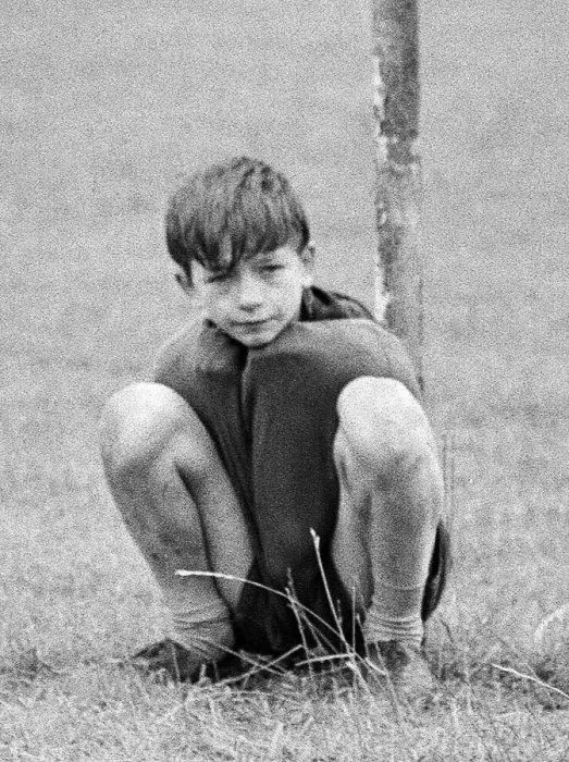 Framed Print : David Bradley, (aged 14) playing the part of Billy Casper, pictured with his Kestral Framed Print : David Bradley, (aged 14) playing the part of Billy Casper, pictured with his Kestral