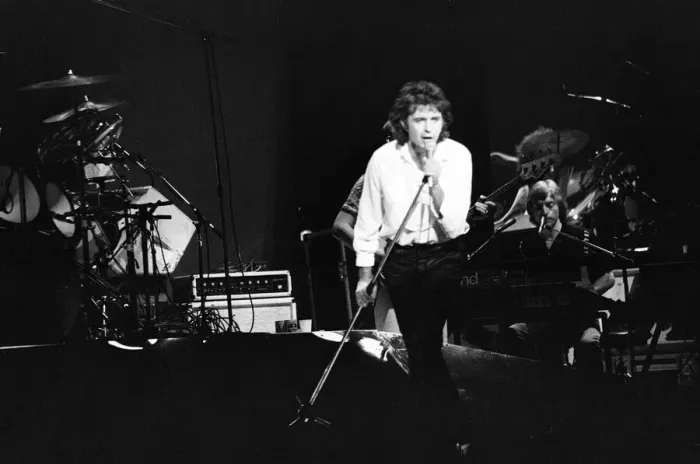 Framed Print : David Essex, in concert at The Hexagon Theatre, Reading, Berkshire, England, June 1980