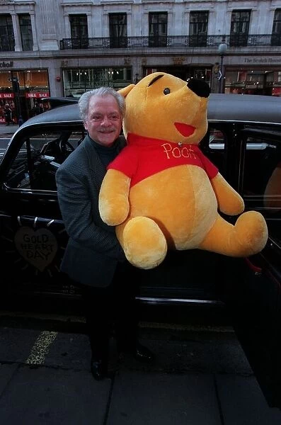 David Jason Actor April 98 Arriving for launch of the Variety Club Of Great Britain