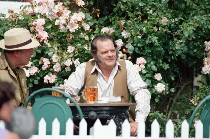 Framed Print : David Jason playing the role of Pop Larkin during the filming of Framed Print : David Jason playing the role of Pop Larkin during the filming of