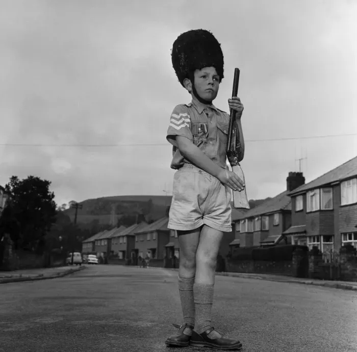 Framed Print : David Kilgour, aged 8, who wants to be a soldier seen at his home in Mochdre, Colwyn Bay