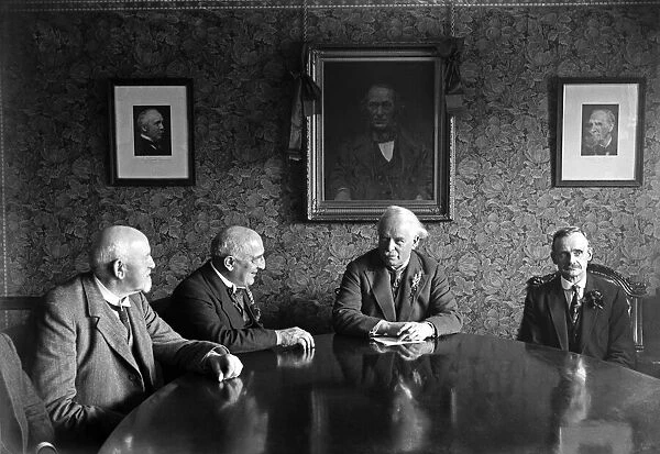 David Lloyd George MP Liberal leader with some of his MP s. Circa 1925