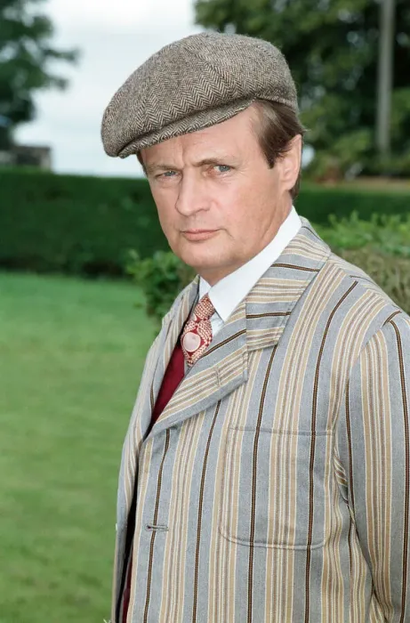 Framed Print : David McCallum at a photocall for BBC series Trainer. 16th July 1991