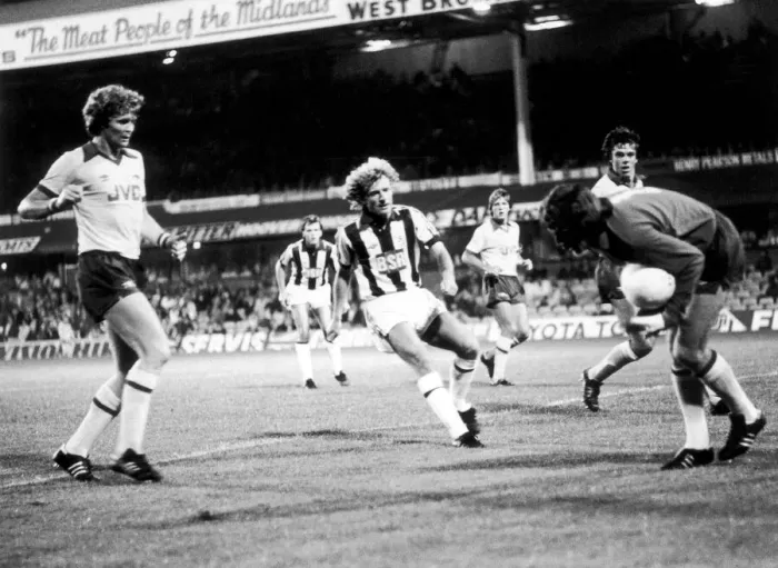 Framed Print : David Mills of West Bromwich Albion. West Bromwich Albion V Arsenal, score 2-0 to Arsenal Framed Print : David Mills of West Bromwich Albion. West Bromwich Albion V Arsenal, score 2-0 to Arsenal