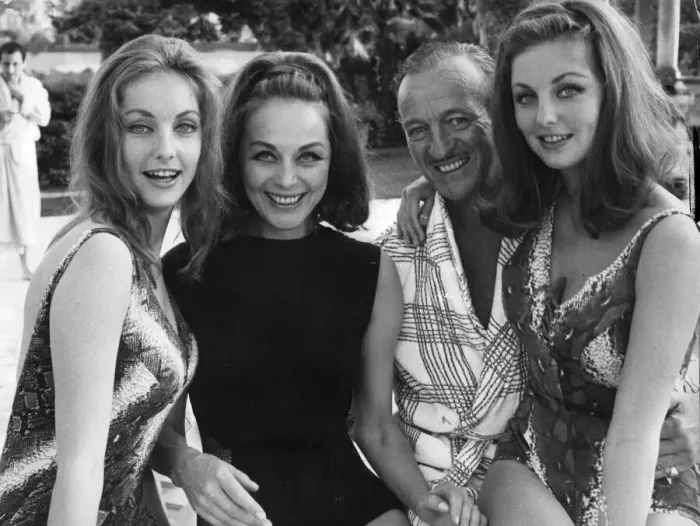 Framed Print : David Niven with wife Hjordis and her nieces Mia and Pia Genberg at his home in France