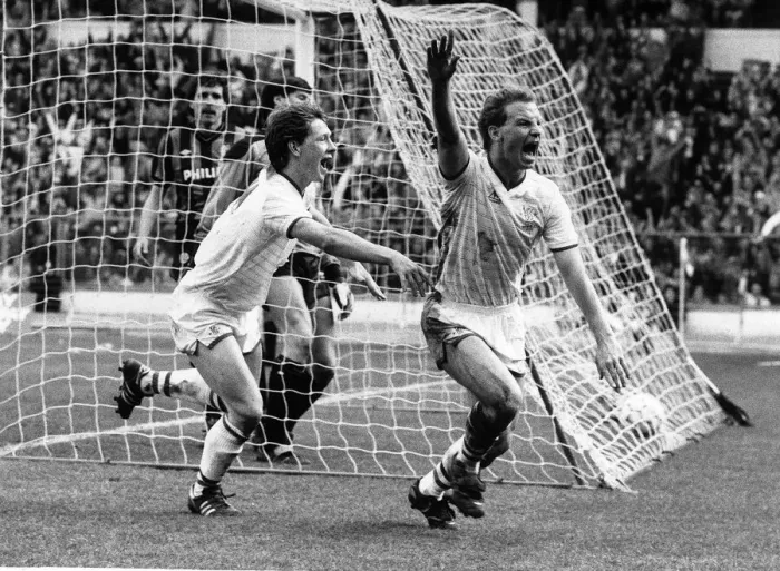 Framed Print : David Speedie score hat trick for Chelsea at Wembley 1986 Framed Print : David Speedie score hat trick for Chelsea at Wembley 1986