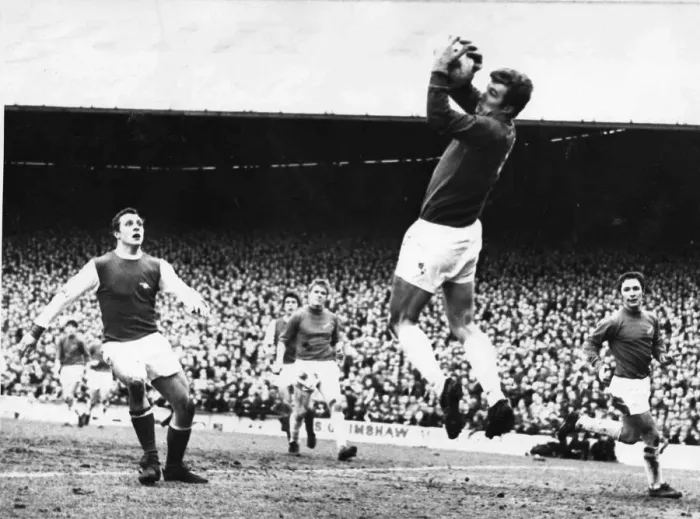 Framed Print : Davies, the Cardiff City goalkeeper gathers the ball as Arsenal