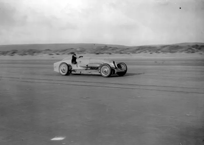 Framed Print : On this day 3rd September 1935 a new land speed record is set by Britain