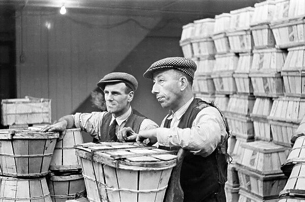 Day in the life of Covent Garden market in Central London, circa 1948