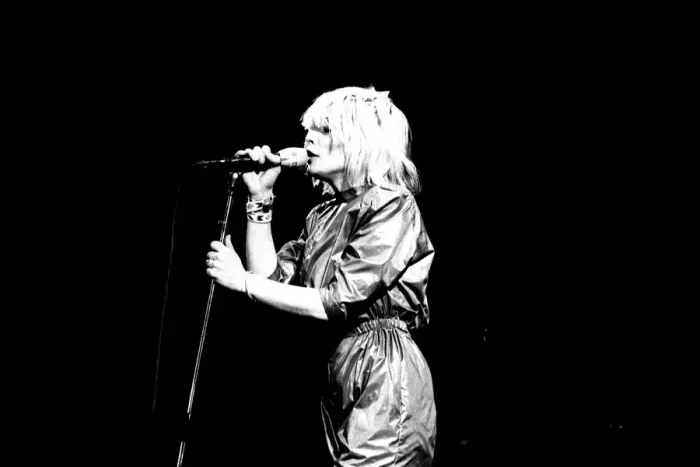 Framed Print : Debbie Harry of Blondie performs in concert at Newcastle City Hall 4 January 1980 Framed Print : Debbie Harry of Blondie performs in concert at Newcastle City Hall 4 January 1980