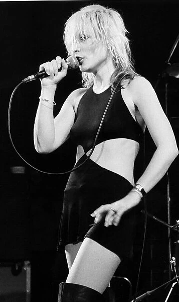 Debbie Harry pop singer on stage 1981