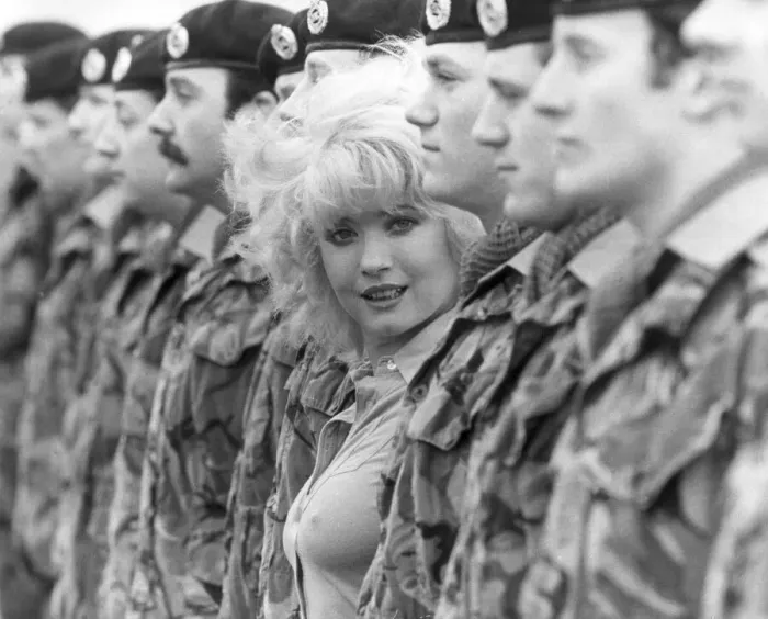 Framed Print : Debbie Watling seen here with members of the 51st Feild Squadron Royal Engineers at their Framed Print : Debbie Watling seen here with members of the 51st Feild Squadron Royal Engineers at their