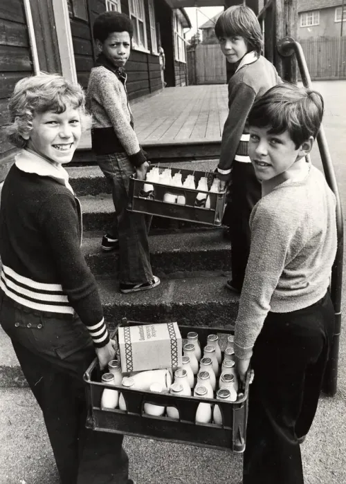 Framed Print : Delivering milk to the classrooms at Gunter Road Junior School, Pype Hays erdington Framed Print : Delivering milk to the classrooms at Gunter Road Junior School, Pype Hays erdington