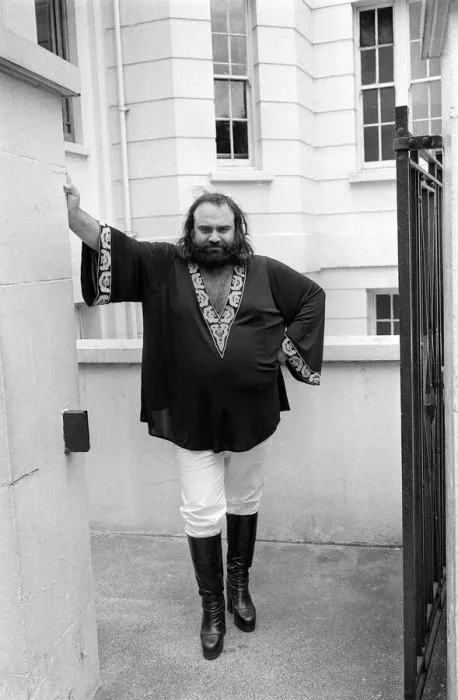Framed Print : Demis Roussos July 1976 in London wearonf `Short Kaftan and white trousers