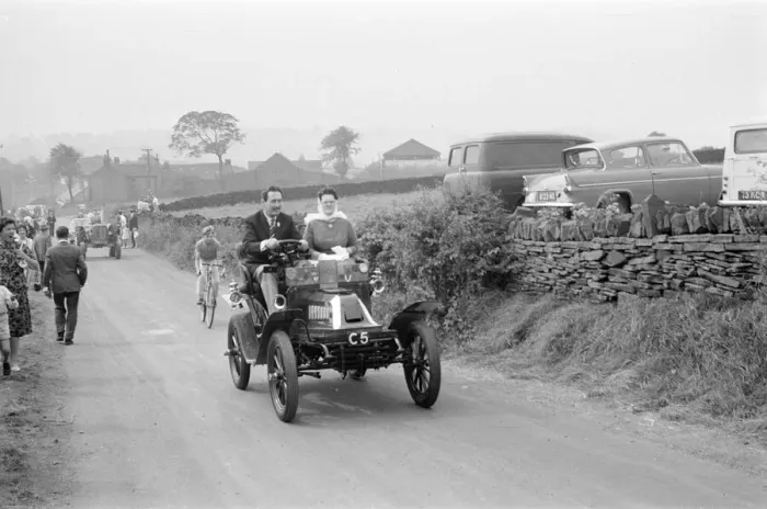 Framed Print : Denby Dale Pie Festival, 5th September 1964. Denby Dale is a village in the borough of