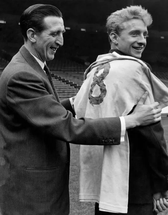 Framed Print : Denis Law meets his new jersey and the Capt of Manchester City team Ken Barnes Framed Print : Denis Law meets his new jersey and the Capt of Manchester City team Ken Barnes