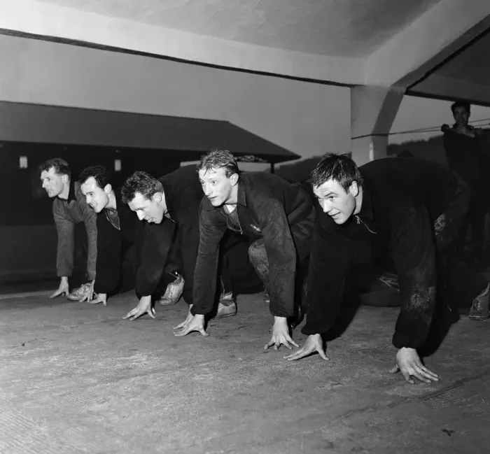Framed Print : Denis Law training with his Huddersfield teammates before their upcoming FA Cup tie Framed Print : Denis Law training with his Huddersfield teammates before their upcoming FA Cup tie