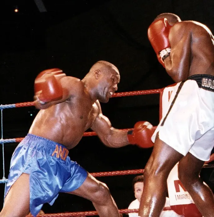 Framed Print : Dennis Andries boxer in action against Denzil Browne Framed Print : Dennis Andries boxer in action against Denzil Browne