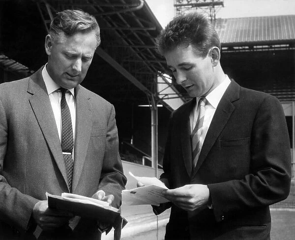Derby County manager, Brian Clough (right) and his assistant Peter Taylor