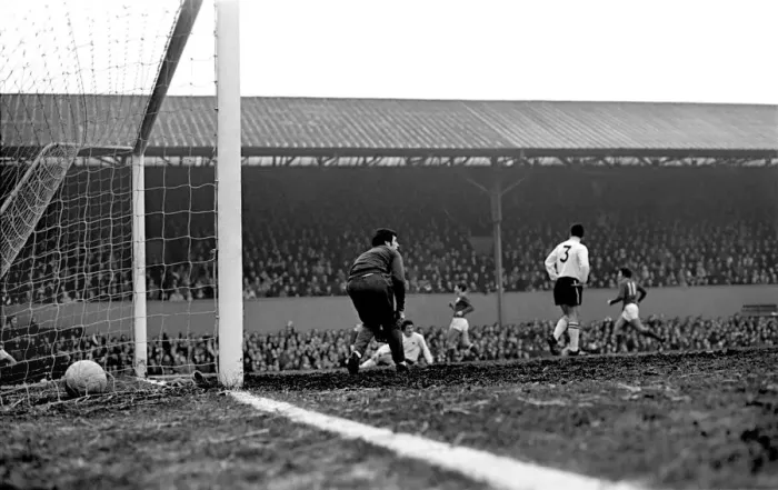 Framed Print : Derby v. Nottingham Forest. Forest second goal scored Lyons. December 1969 Z11534-024 Framed Print : Derby v. Nottingham Forest. Forest second goal scored Lyons. December 1969 Z11534-024
