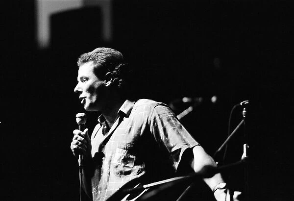 Derek Hatton speaking at Liver Aid, Liverpool Empire Theatre. 20th September 1985