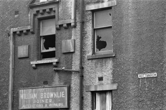 Framed Print : Derelict Building, Rottenrow, Glasgow, Scotland, 6th March 1971