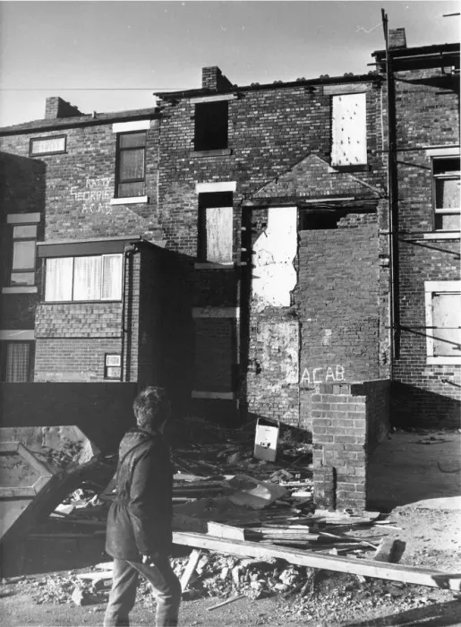Framed Print : Derelict housing in an area of Newcastle Framed Print : Derelict housing in an area of Newcastle