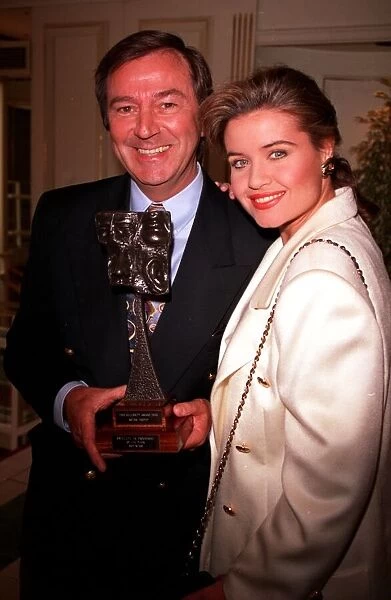 DES O CONNOR AND HIS GIRLFRIEND JODIE WILSON AT RADIO INDUSTRIES CLUB CELEBRITY