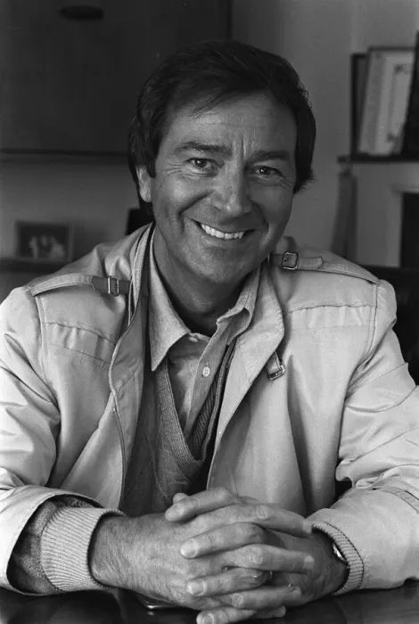 Framed Print : des o connor, singer. oct 87-6366 ----- DES O CONNOR Framed Print : des o connor, singer. oct 87-6366 ----- DES O CONNOR