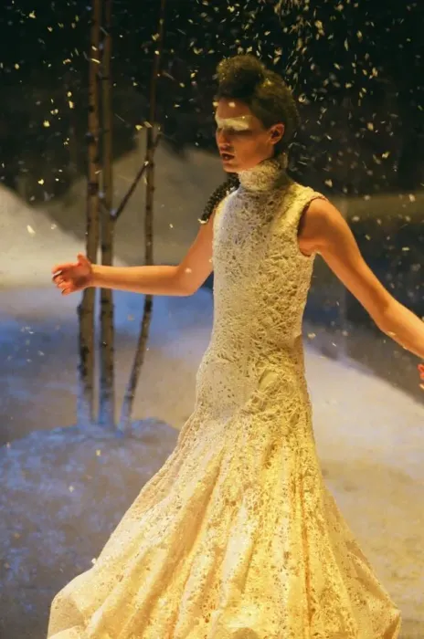 Framed Print : Designer Alexander McQueen bows out of London Fashion Week with a show on ice Framed Print : Designer Alexander McQueen bows out of London Fashion Week with a show on ice