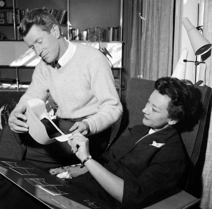 Framed Print : Designer Robin Day, a British chartered industrial and furniture designer with his wife