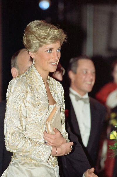 Diana, Princess of Wales attends an opera in Brooklyn, New York City. 3rd February 1989