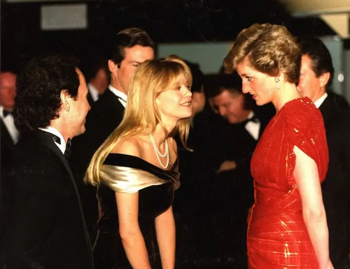 Framed Print : Diana Princess of Wales attends the Premiere of When Harry met Sally Framed Print : Diana Princess of Wales attends the Premiere of When Harry met Sally