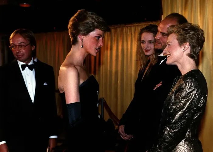 Framed Print : Diana, Princess Of Wales meets American actress Glenn Close as she attends the film