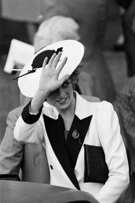 Framed Print : Diana, Princess of Wales during her visit to Washington, DC. 11th November 1985