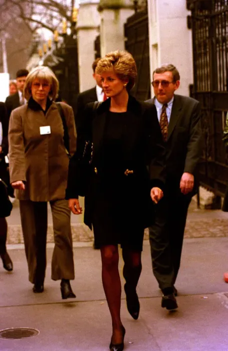 Framed Print : Diana, Princess of Wales, wearing a black jacket and skirt Framed Print : Diana, Princess of Wales, wearing a black jacket and skirt