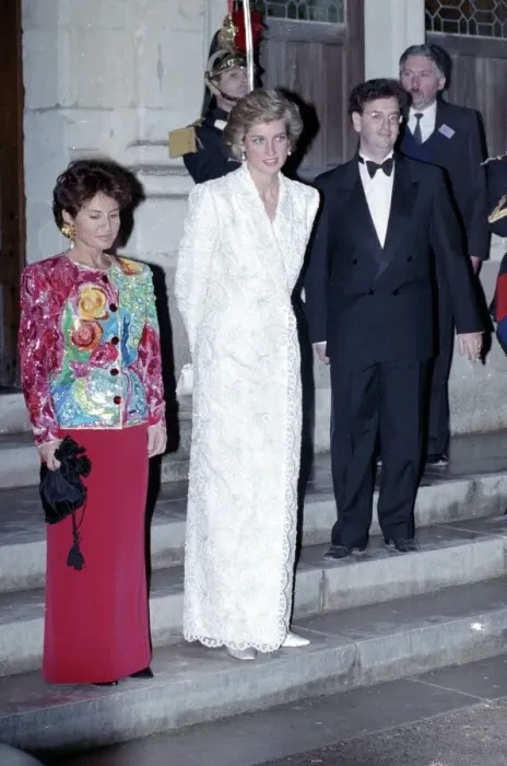 Framed Print : Diana, Princess of Wales, wearing a white and blue lace Framed Print : Diana, Princess of Wales, wearing a white and blue lace