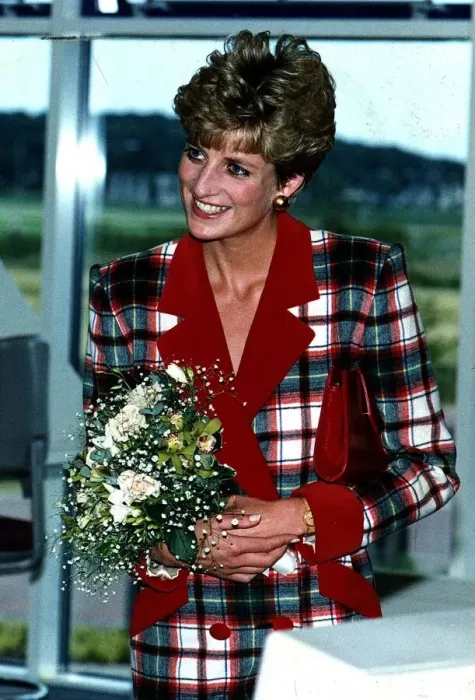Framed Print : Diana, Princess of Wales wears a a Catherine Walker tartan coat dress