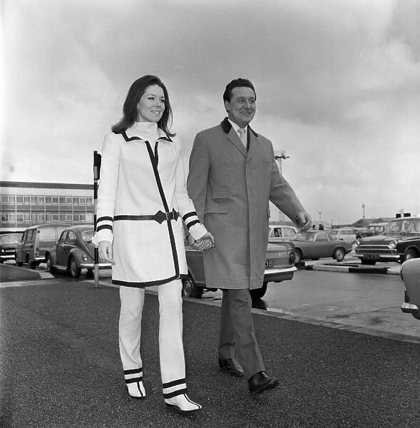 Diana Rigg and Patrick Macnee, stars of 'The Avengers'. 12th March 1966