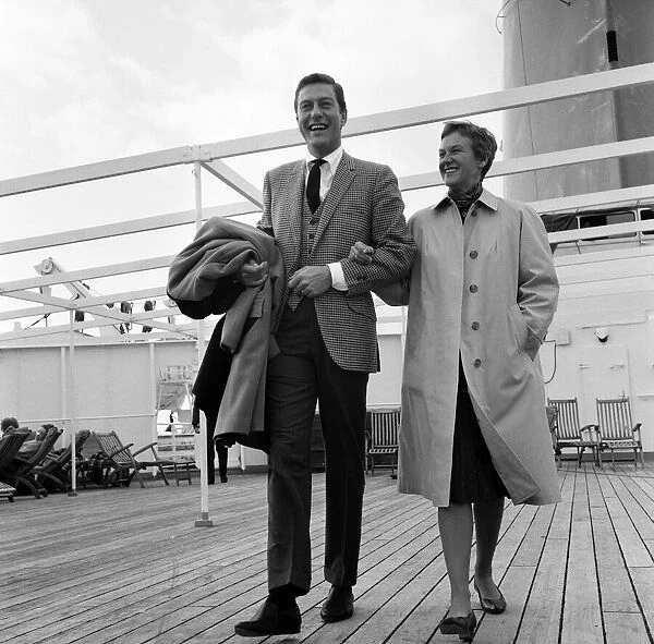 Dick Van Dyke, American actor  /  comedian arrived on the liner Bremen