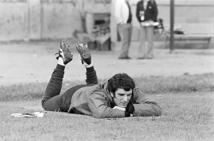Framed Print : Dino Zoff, goalkeeper for Juventus, pictured during team training session in Turin, Italy Framed Print : Dino Zoff, goalkeeper for Juventus, pictured during team training session in Turin, Italy