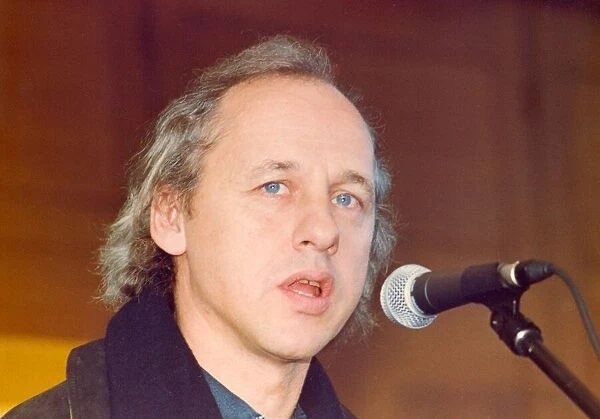 Dire Straits frontman Mark Knopfler is the guest of honour at the official opening