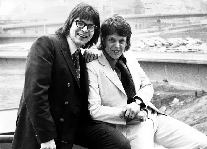 Framed Print : Disc Jockey Richard Park wearing glasses with Steve Jones circa 1975