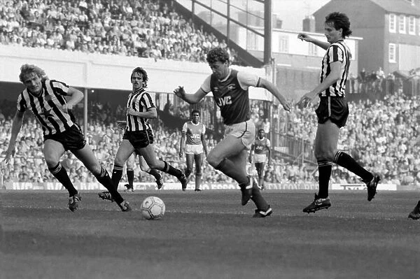 Division 1 football. Arsenal 0 v. Newcastle 0. September 1985 LF15-22-022