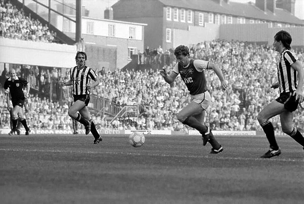 Division 1 football. Arsenal 0 v. Newcastle 0. September 1985 LF15-22-021